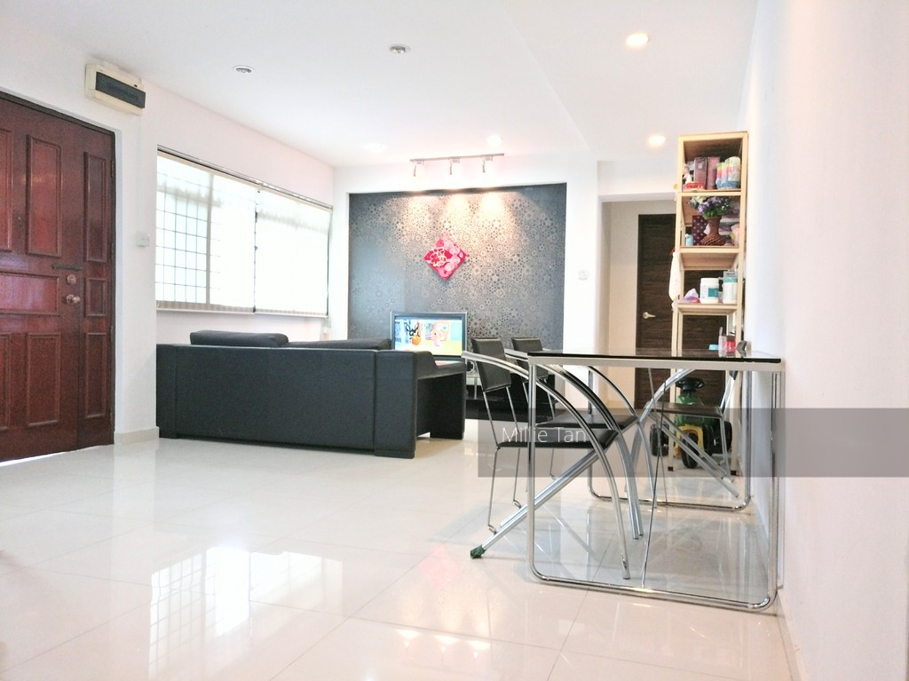 Hougang Street 31 thumbnail photo